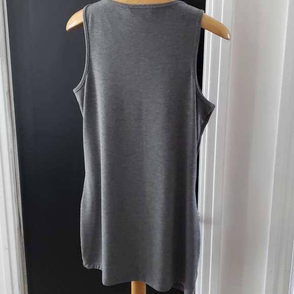 Dress - Picture 4 of 7